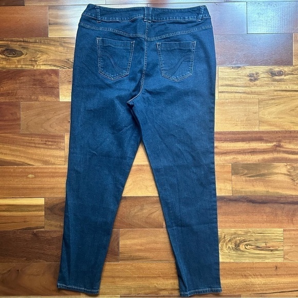 Lane Bryant Genius Fit Skinny Jeans - Picture 7 of 12